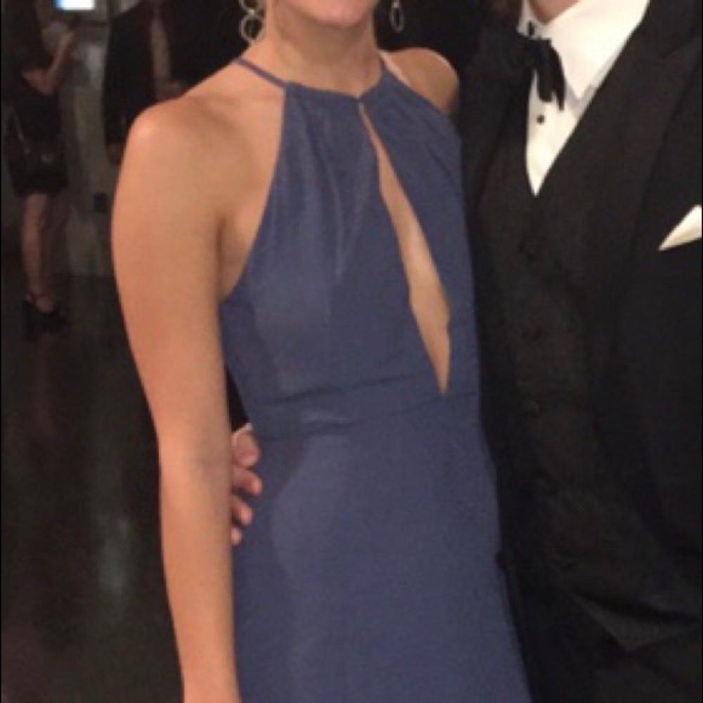 Blue floor length dress key hole front and back - Picture 5 of 7